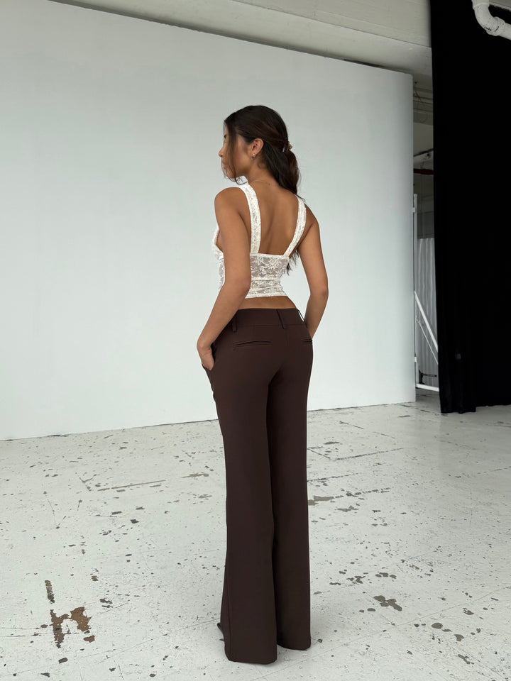 Livia Low Waist Pants - Dark Brown
