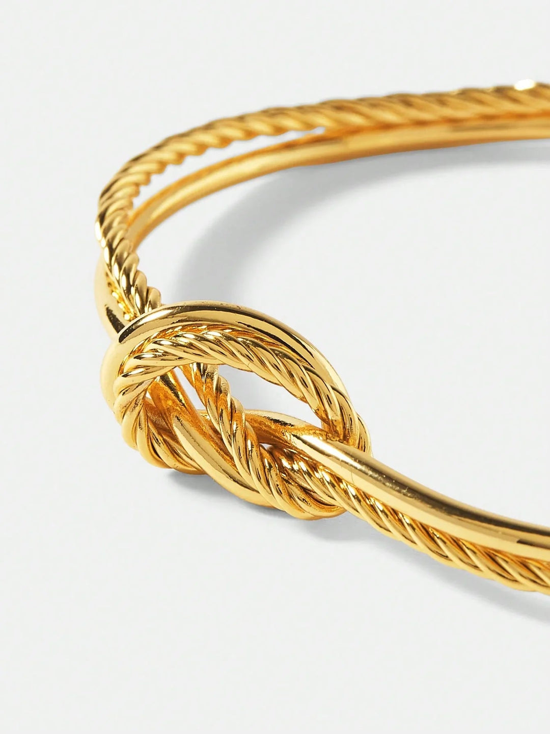 18K Gold Plated Minimalist Bracelet For Everyday Elegance