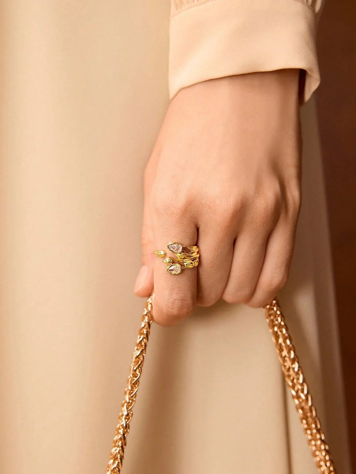 18K Gold Plated Tulip Ring With Rhinestones Glamour