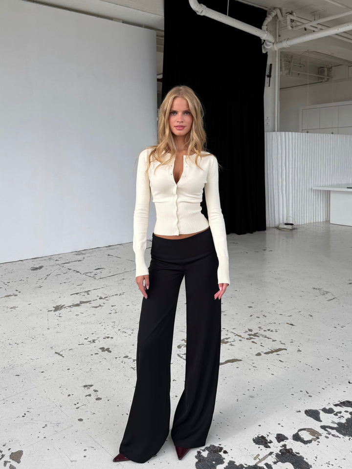 Flowy low waist pants - black