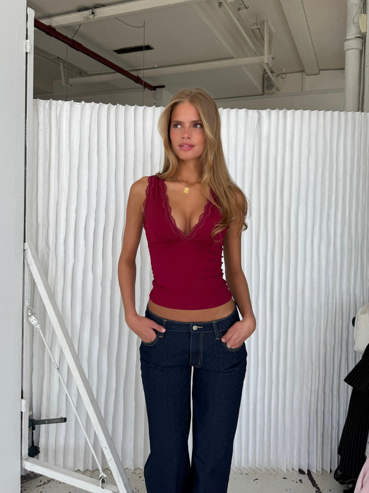Basic lace top - dark red
