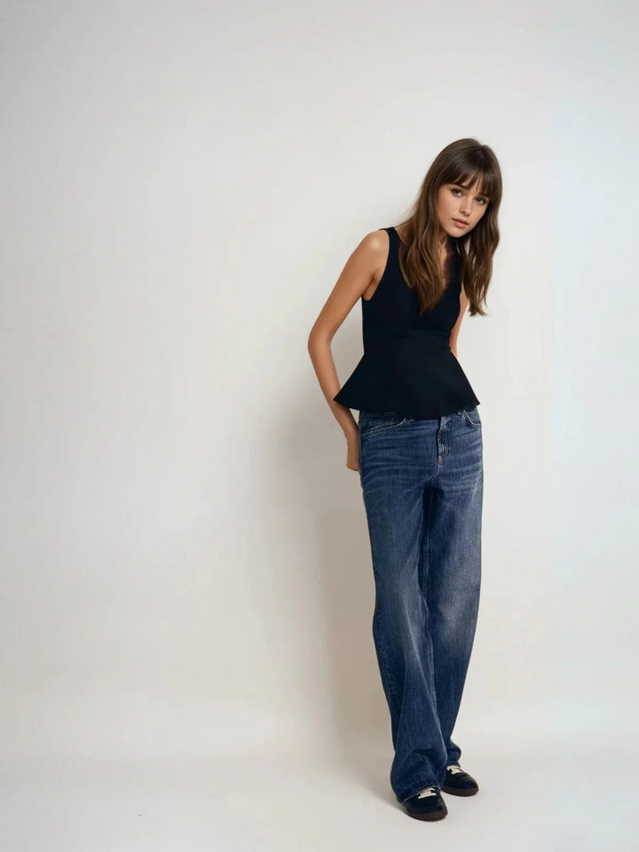 Slim-fit Square Collar Sleeveless Peplum Top