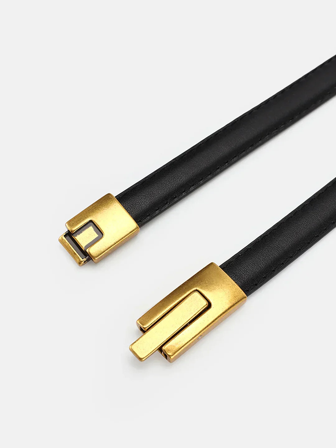 Leather Vintage Magnet Closure Slim Belt