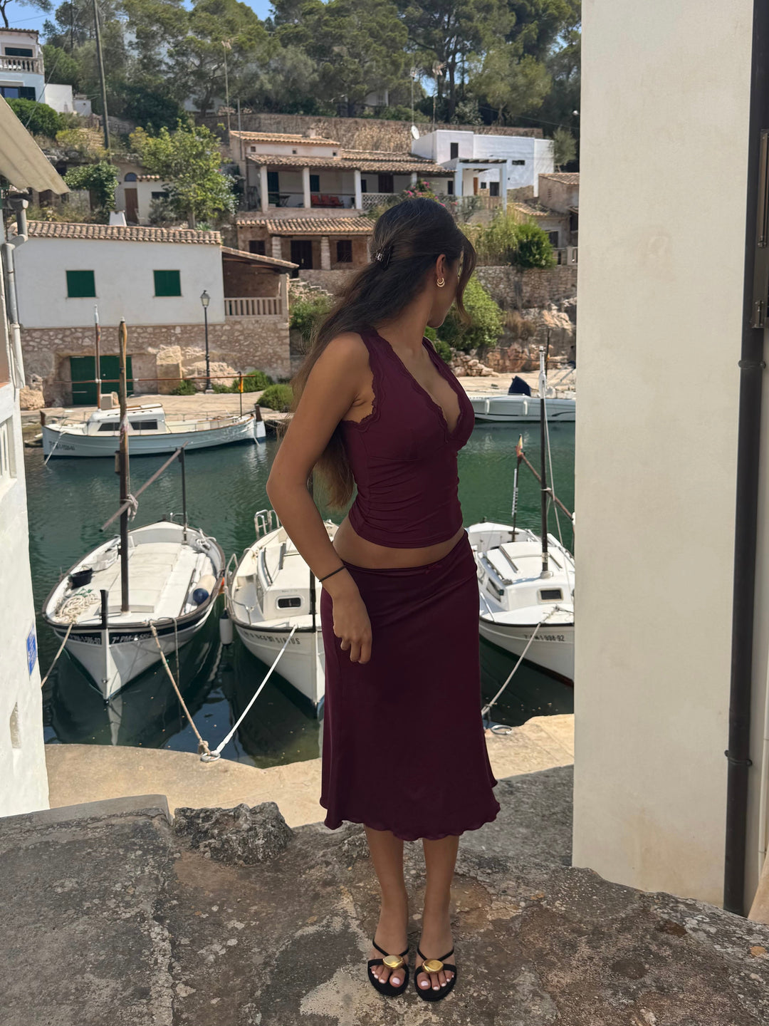 Basic lace top - burgundy