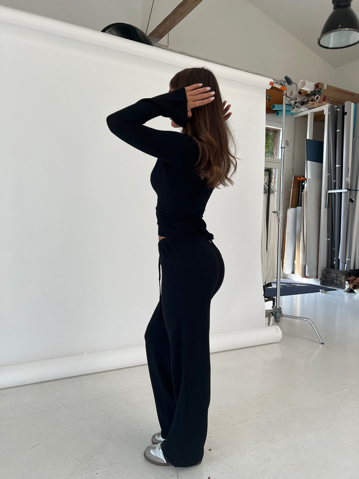 Knit trousers - black