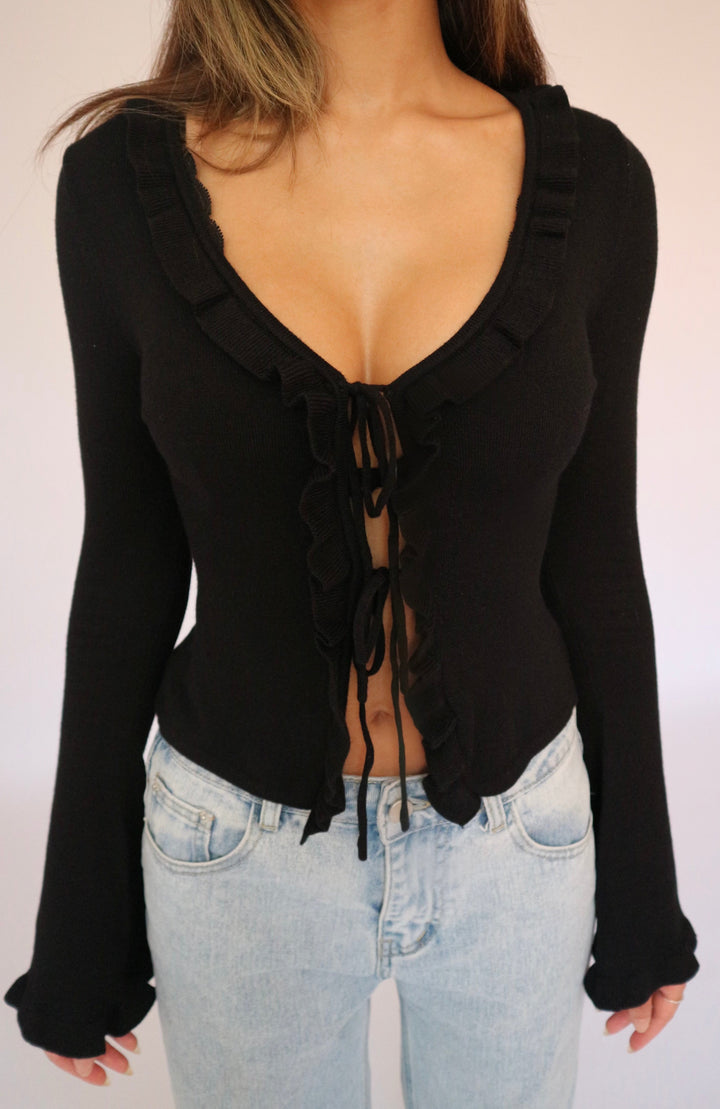 Ruffle knit top - black