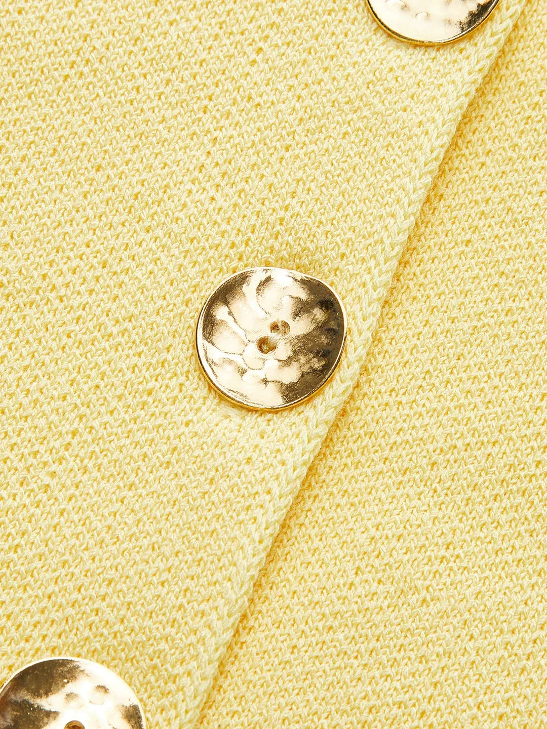 Sleeveless Square-Neck Buttoned Top With Split Hem