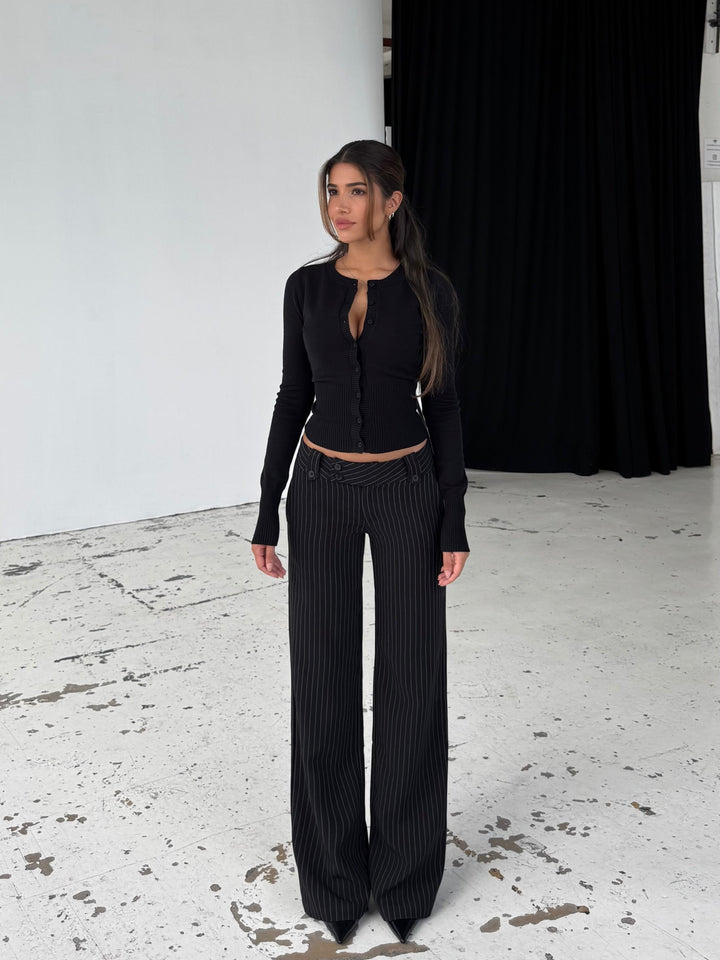 Button low waist pants - black striped