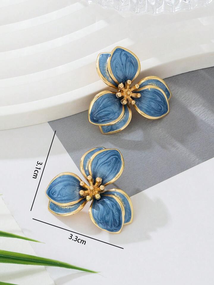 Vintage Design Flower Earrings