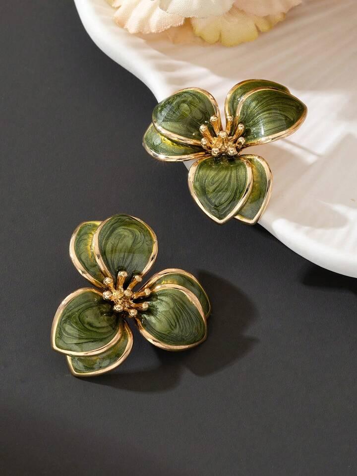 Vintage Design Flower Earrings