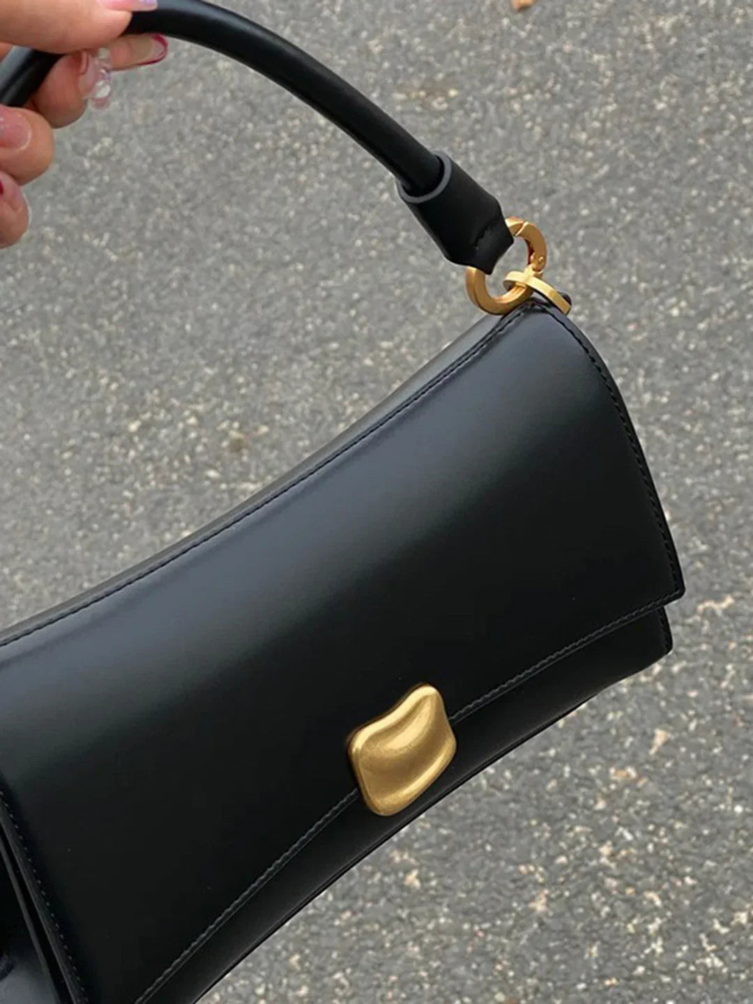 Elegant Style Black Baguette Flap Armpit Bag