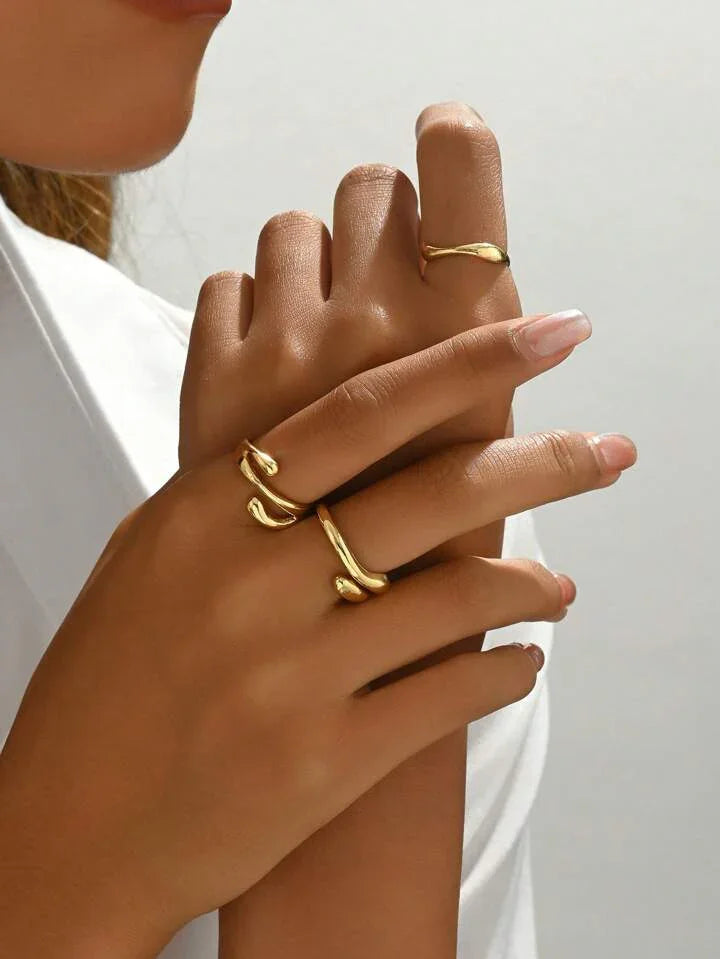 Minimalist Stacking 3-Piece Gold Ring Set