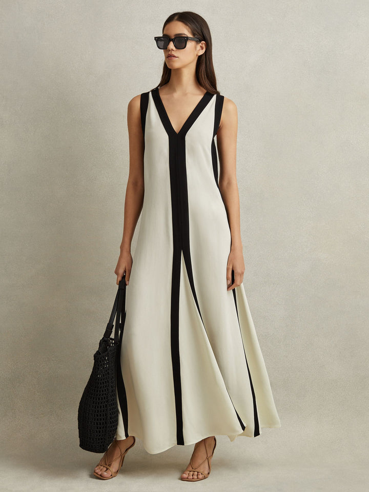 Rhea - Contrast Maxi Dress