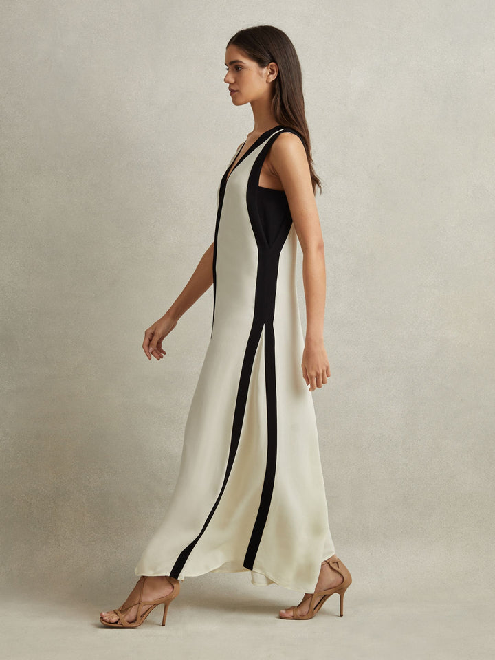 Rhea - Contrast Maxi Dress