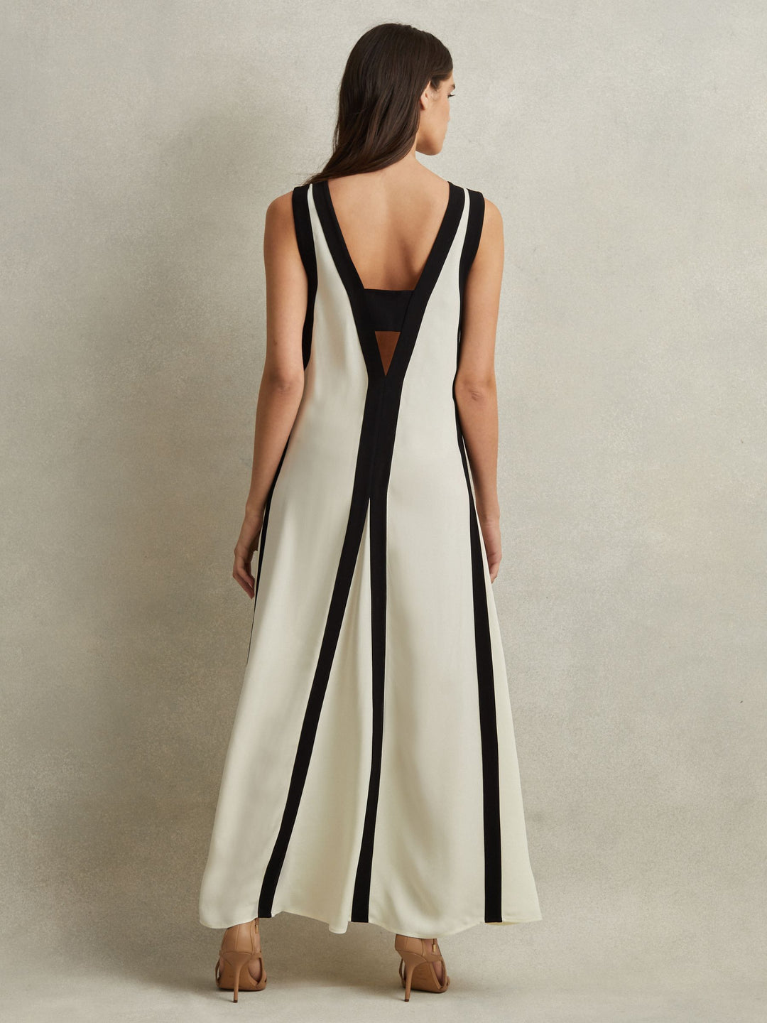 Rhea - Contrast Maxi Dress