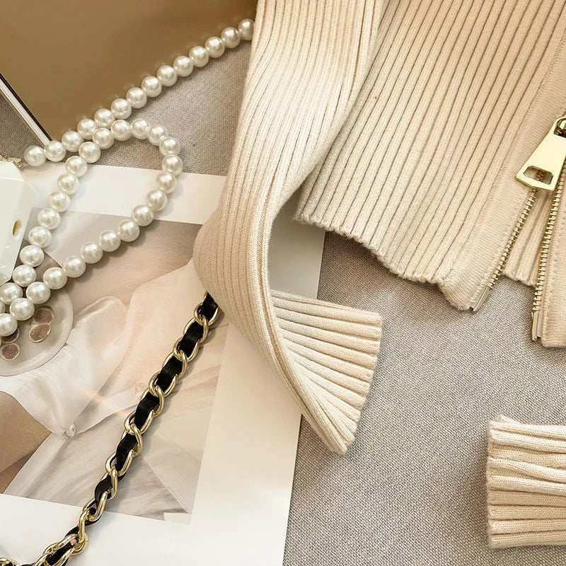 Vienna Crest Zip Knit