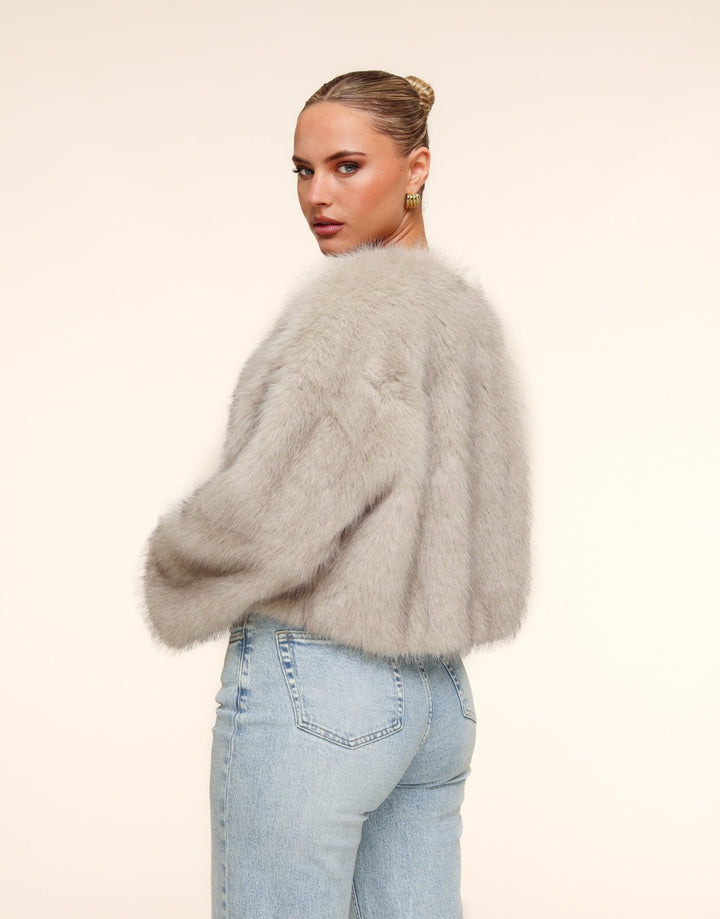 Beige Short Fluffy - Jacket