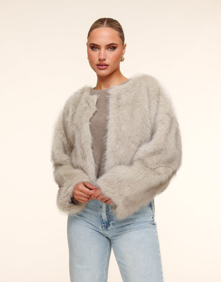 Beige Short Fluffy - Jacket