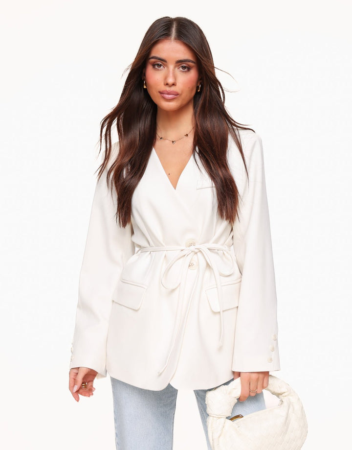 White Oversized Wrap - Blazer