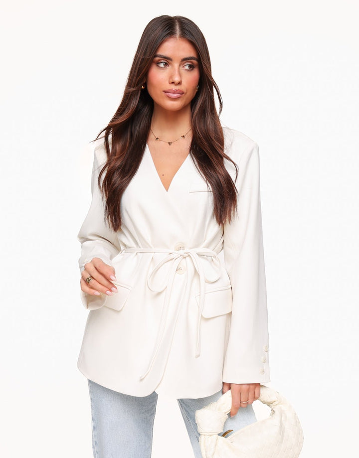 White Oversized Wrap - Blazer