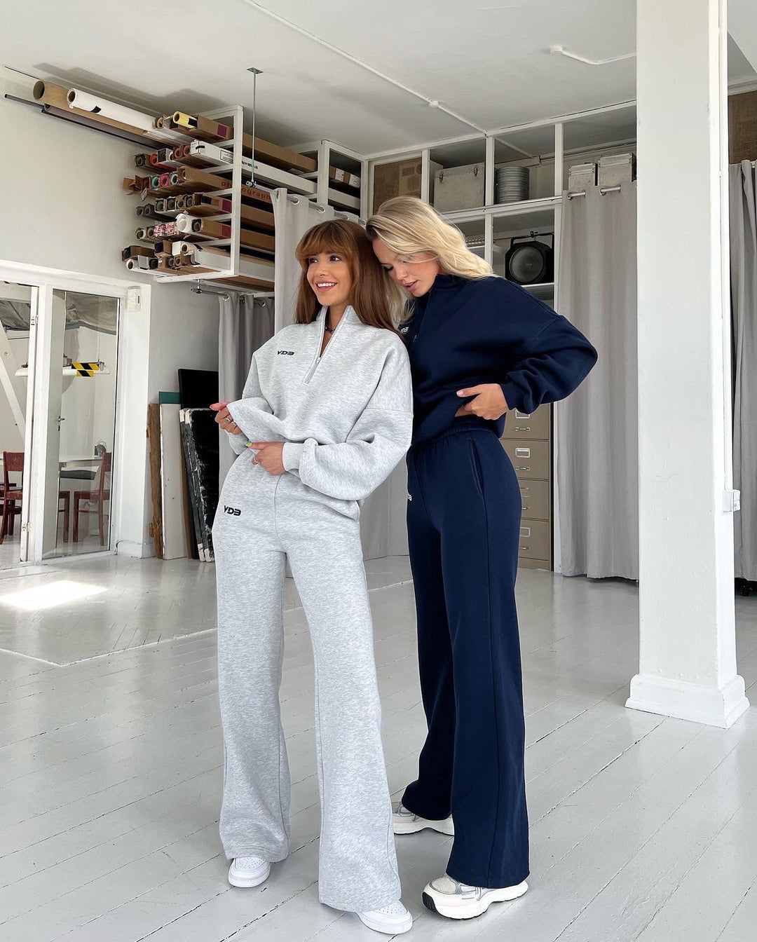 VDB zipper sweatshirt - light gray (dark blue logo)