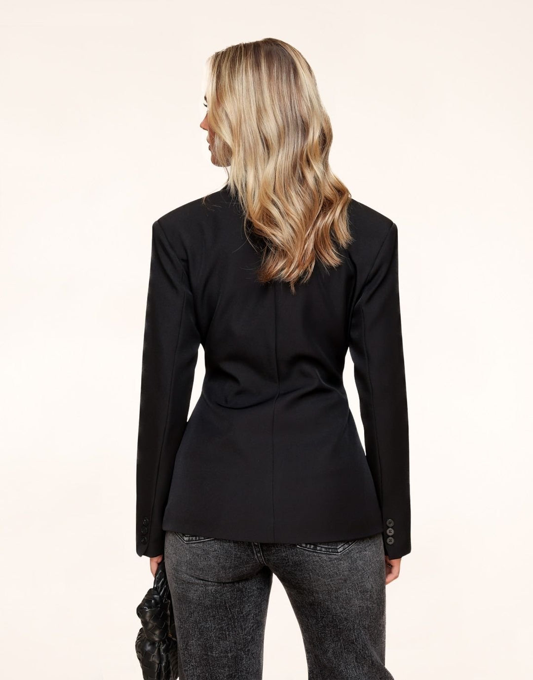 Black Classic Fitted - Blazer