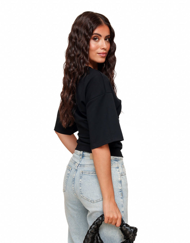 Black Fitted - T-shirt