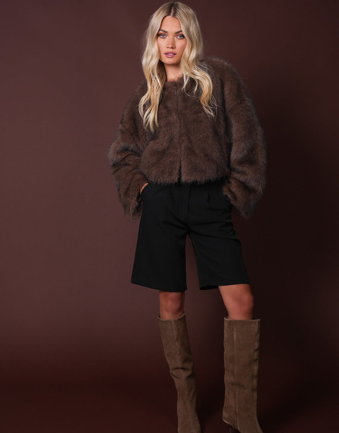 Black Long Jort - Shorts