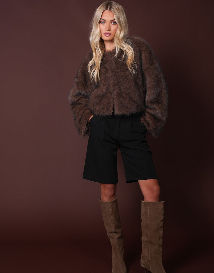 Black Long Jort - Shorts