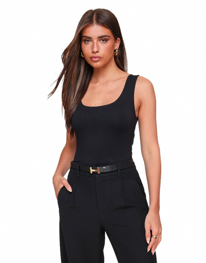 Black Sleeveless Basic - Top