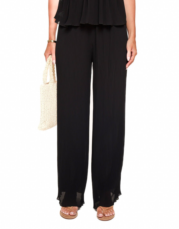 Black Plisse - Trousers